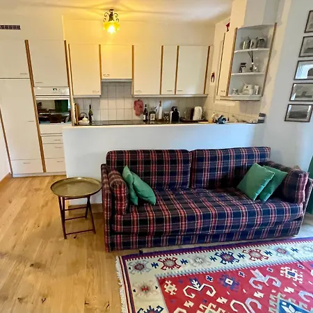 Chesa Ruinatsch 50 Lägenhet *