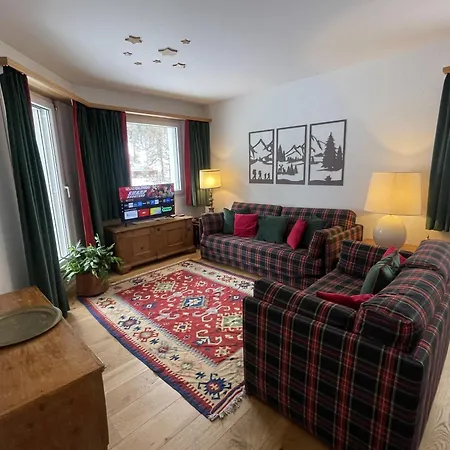 Apartman Chesa Ruinatsch 50 *