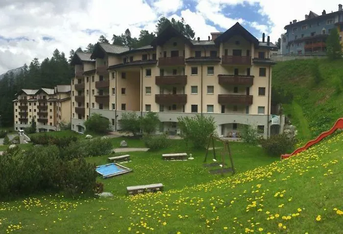 Chesa Ruinatsch 50 Apartman